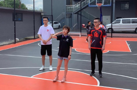 【捕鱼王】谁说女子不如男 《街头篮球》职业联赛男女选手将同台竞技