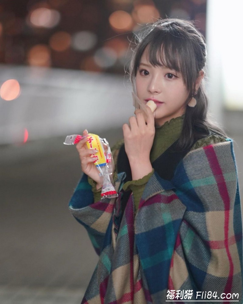 吃货萝莉“桃乃木かな”一年间征服全日本拉面二郎 甜美“事后照”真的超呆萌！