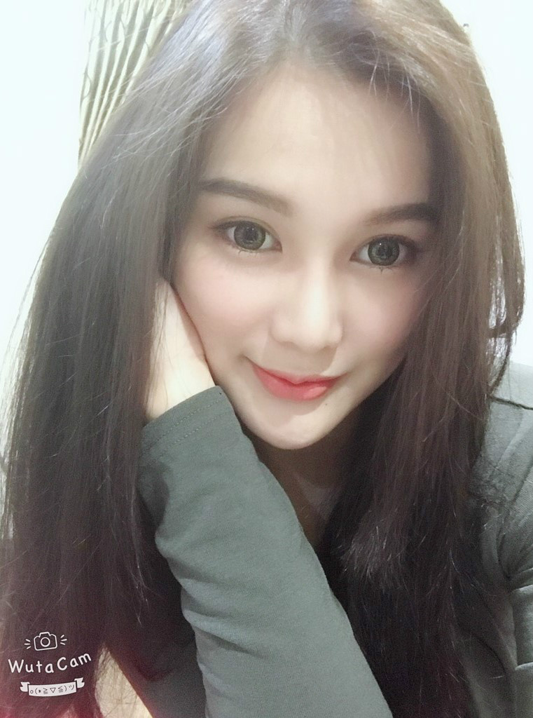 【捕鱼王】大马长发美女Li Peng 性感黑色比基尼秀完美身材