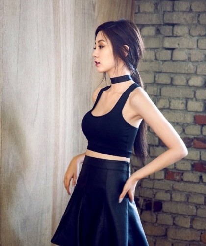 哥,你想不想看下面小强 两个汉子的连系处在哪