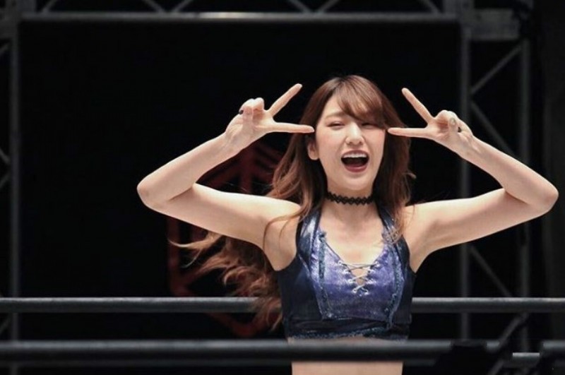 【捕鱼王】实力F的摔角写真少女，场上狂野场下可以更性感－－上福ゆき