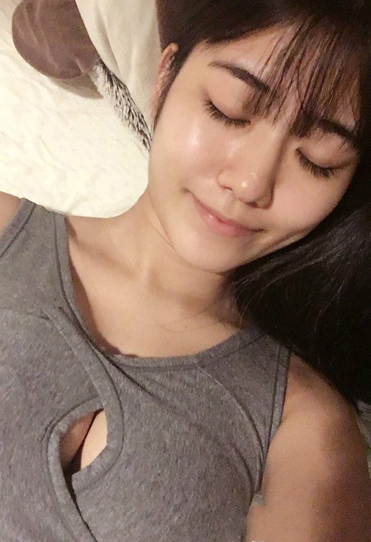 出道一年就拥1万5000粉丝,作品破百部，处女出道的AV奇才神宫寺奈緒