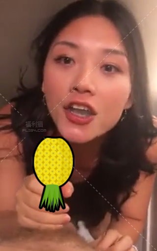 6.jpg 【捕鱼王】新加坡版UNIQLO试衣间口爆影片流出!女主角正脸曝光!