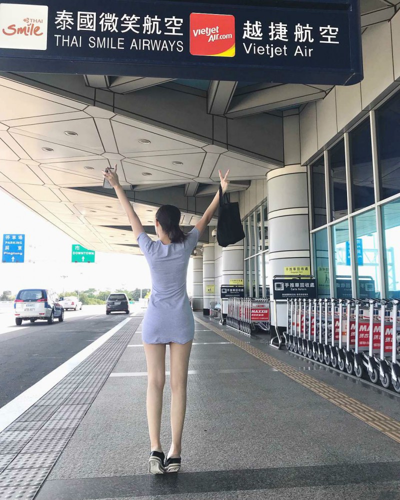 【捕鱼王】正妹空姐黄姵涵晒试穿比基尼照 性感火辣身材引发网友暴动