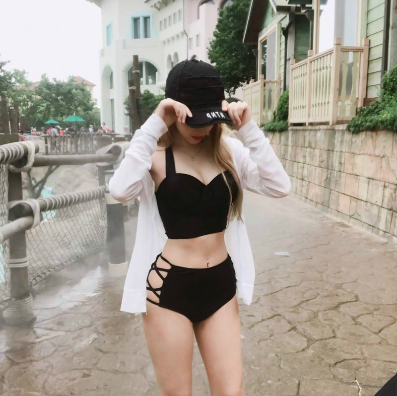 【捕鱼王】乌兹别克甜美正妹Karimova Elina 歌神翻唱流行歌曲吸粉数十万