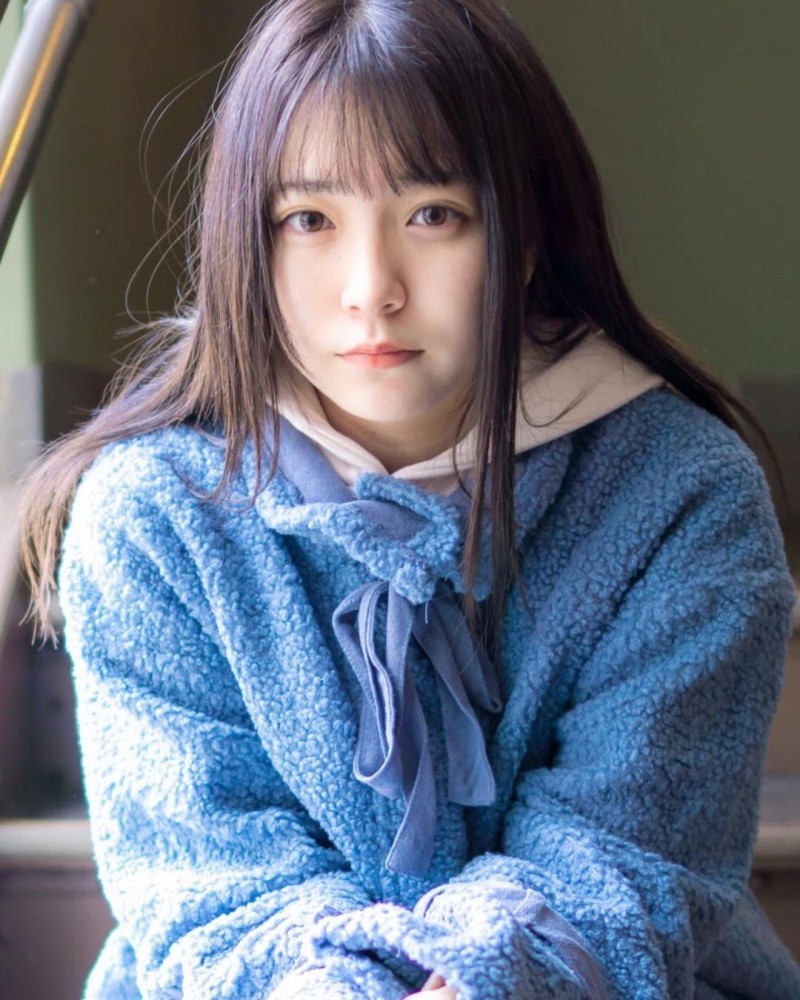 【捕鱼王】17岁仙女高中生「瀬戸りつ」绝美长相激似IU 全身散发「空灵气质」美到有点不真实