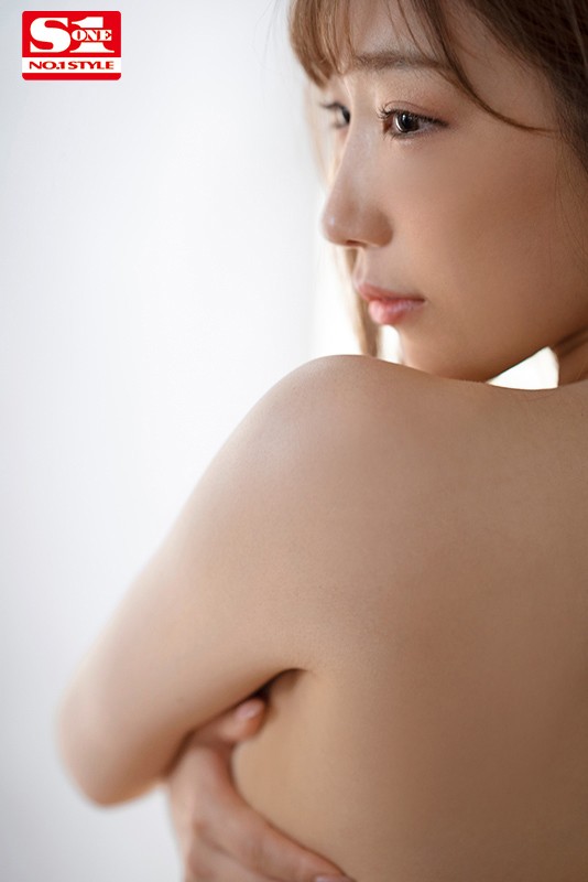 【捕鱼王】不讲理的H罩杯！长身比例不输安斋！一摸就爽的高潮体质！每天都自慰的小宵こなん来啦 …