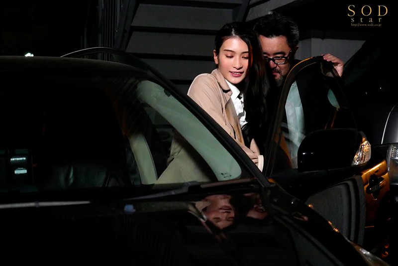 【捕鱼王】好想被搞!看到继子的身体 寡妇“本庄铃”真的忍不住了!