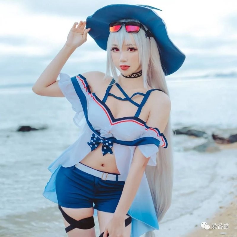 高学历Coser Yashafluff 美籍亚裔妹子扮相惊艳众人