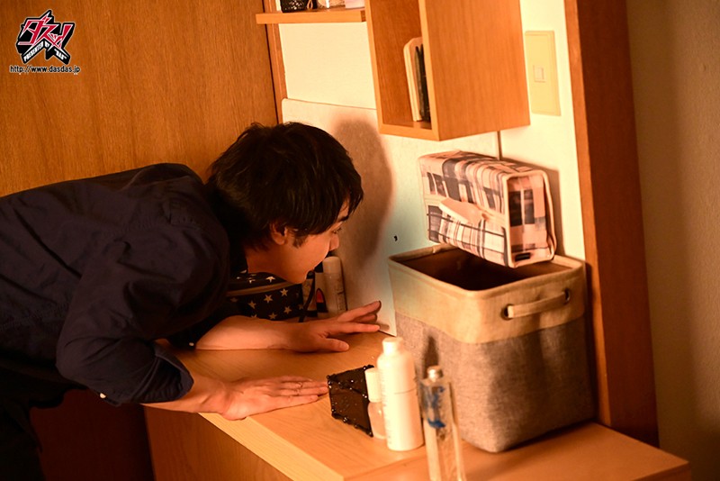 【捕鱼王】房东偷拍“美谷朱里”威胁硬上 上瘾后不是房东的肉体她可是不吃的喔!