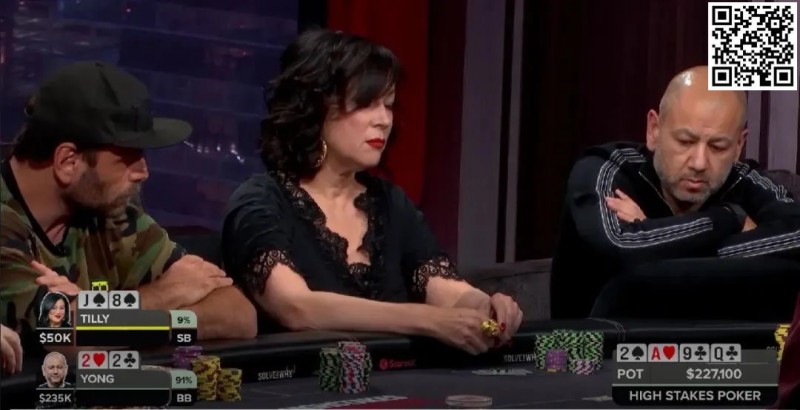 【EV扑克】在多人底池里做bluff要小心,否则你就像她一样进退两难