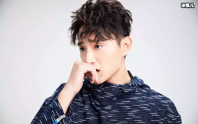 【捕鱼王】于小彤新剧妆容用力过猛惨不忍睹,腿部残疾生生演成面瘫