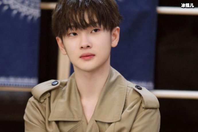 【捕鱼王】周震南被宠物猫抓伤,被迫连打三针狂犬疫苗队友接连嘲笑惹围观