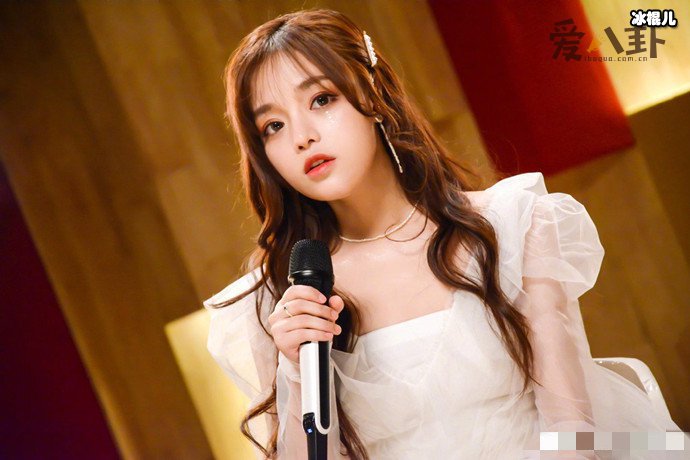 【捕鱼王】黄霄云被全网黑, 原因起底竟是黄霄云的情商太低?