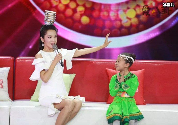 【捕鱼王】管彤和韩红结婚照, 韩红和管彤竟有这样的故事!