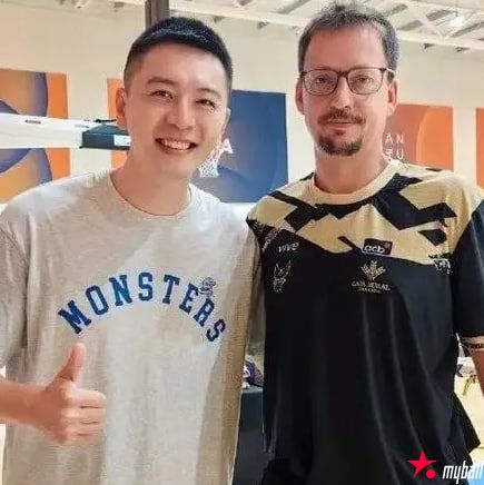 大发体育-晚上9点,杨鸣宣布重要决定,新赛季辽篮重磅加码,大发助力你的致富之路!