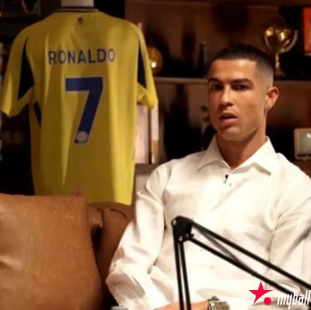 大发体育-C罗再谈曼联:架构出错阿莫林也无法创造奇迹,大发助力你的致富之路!