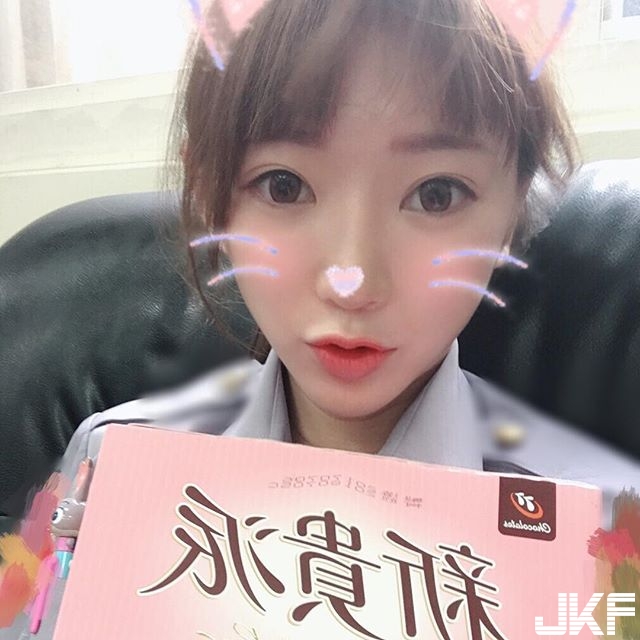【捕鱼王】台灣最正無誤！甜美大眼女警正到「引發暴動」還有超驚人「Ｓ曲線」讓網友受不了！