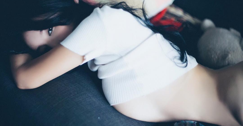 【捕鱼王】香港巨乳小隻馬「Chobits咕」渾圓側乳壓不扁　是「真人版娜美」的概念