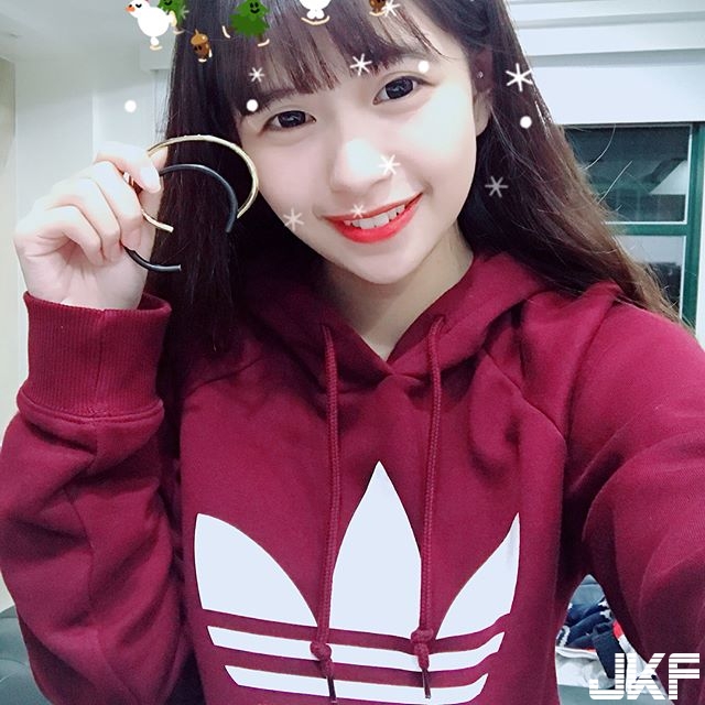 【捕鱼王】太甜了～高顏值甜美學生妹「育婷」無辜大眼＋清純微笑讓人想重回學生時代了！